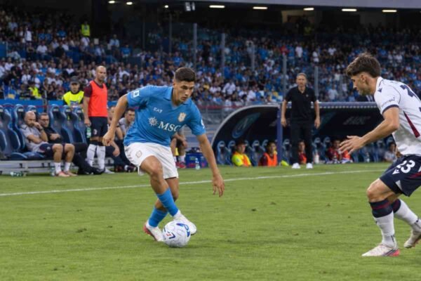 Napoli, la rivelazione Favasuli: corsa e assist per diventare il beniamino del Maradona
