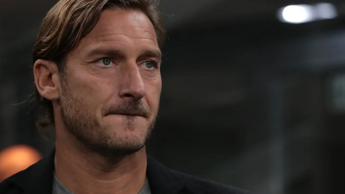 Totti e la numero 10 della Roma a Dybala. Il retroscena