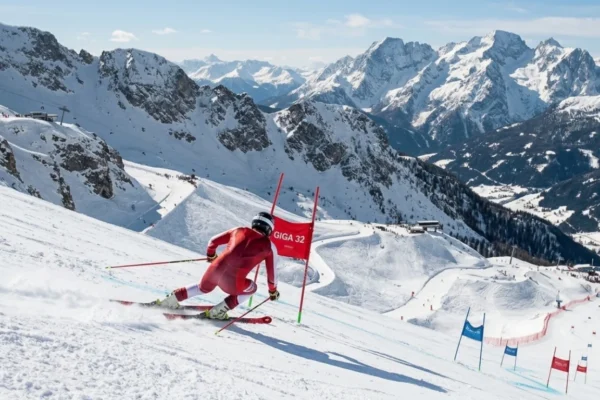 Sci, Marcel Hirscher salta Sölden 2026: rinviato il ritorno