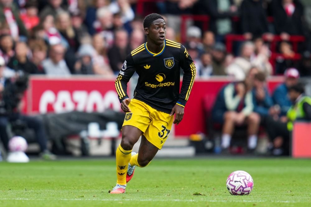 Depositphotos Mainoo Manchester United Como