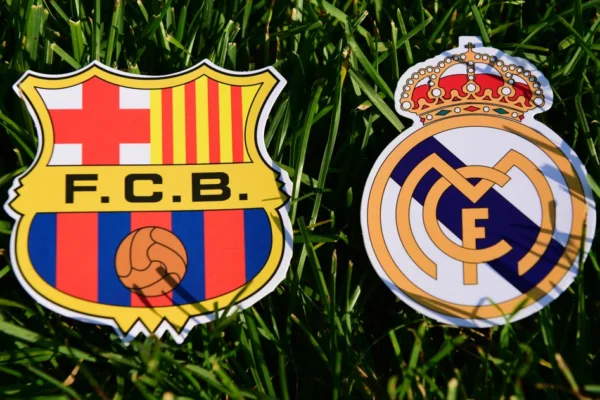 Barcellona Real Madrid 1-2: Mbappè gela il Camp Nou, Liga riaperta