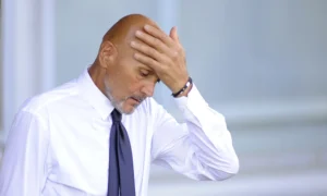 Spalletti preoccupato 2.jpg